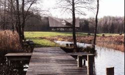 Willa pod strzechą. Architektura inspirowana ludowym budownictwem