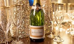 Samoprzylepne etykiety na roli jako sposób na znakowanie towarów