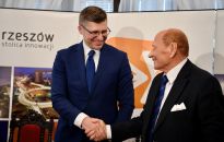 Sondaż i... Marcin Warchoł wygrywa w Rzeszowie z kandydatem PiS i opozycji