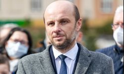 60 wolontariuszy Konrada Fijołka ruszyło na miasto po podpisy