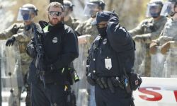 USA: atak pod Kongresem; nie żyje jeden strażnik Kapitolu