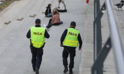 KGP: ostatniej doby nałożono ponad 6,5 tys. mandatów za brak maseczek