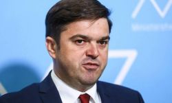 Andrusiewicz: sytuacja w Polsce, mimo spadku liczby zakażeń, jest bardzo trudna