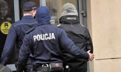 Sławomir Nowak po 9 miesiącach opuszcza areszt; musi wpłacić 1 mln zł poręczenia