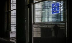 PE: paszport szczepionkowy oraz szybsza procedura autoryzacji szczepionek