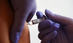 Ryzyko zakrzepów po szczepieniu przeciw COVID-19 jest bardzo małe