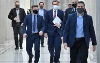 W Sejmie rozpoczęło się spotkanie premiera i przedstawicieli klubu PiS z Lewicą ws. KPO