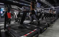 4 maja otwarty powinien być cały handel i siłownie