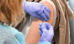 Trwa drugi dzień akcji "Zaszczep się w majówkę"