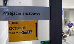 W pełni zaszczepionych w Polsce przeciwko COVID-19 jest ponad 4 mln osób