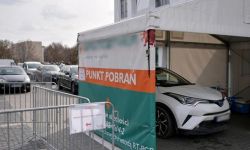 Ministerstwo Zdrowia: 2167 nowych zakażeń koronawirusem, zmarło 55 osób z COVID-19