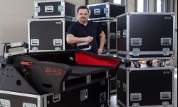 Buduje pod Rzeszowem skrzynie na konsole - robią furorę na świecie