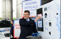 Marcin Warchoł chciałby przy sklepach butelkomaty 