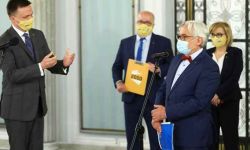 Dotychczasowy poseł Porozumienia Wojciech Maksymowicz przechodzi do Polski 2050