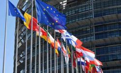 Wstępne porozumienie Rady i PE w sprawie paszportów szczepień