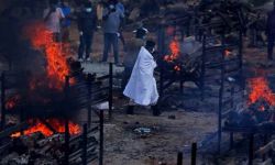 Pandemia Covid-19 pośrednio lub bezpośrednio przyczyniła się do śmierci 6 do 8 mln osób