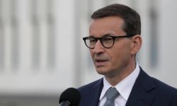 Morawiecki: porwanie cywilnego samolotu to bezprecedensowy akt państwowego terroryzmu