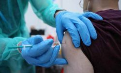 W pełni zaszczepionych przeciwko COVID-19 w Polsce jest ponad 6 mln osób