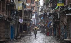 Nepal: zakaz wychodzenia z domu podczas najsurowszego lockdownu na świecie