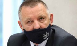 Marian Banaś kieruje do prokuratury zawiadomienie w sprawie Jarosława Kaczyńskiego