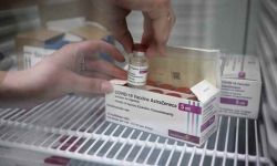 Kuczmierowski: nie planujemy wycofywać szczepionki firmy AstraZeneca