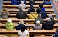 Od 13 czerwca więcej miejsc dla wiernych w kościołach, kolejne poluzowania od 26 czerwca