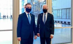 W rozmowie z prezydentem Dudą, Joe Biden podkreślił wsparcie dla obrony wschodniej flanki NATO