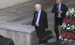 Najważniejsi polscy urzędnicy, ministrowie, posłowie różnych opcji politycznych byli przedmiotem ataku cybernetycznego