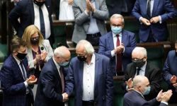 Sejm odrzucił wniosek o odwołanie Terleckiego z funkcji wicemarszałka Izby