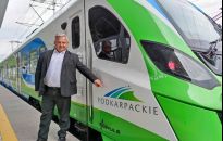 W 2 godziny z Rzeszowa do  Warszawy. Jest pierwsza umowa