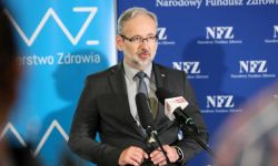 Niedzielski: mija miesiąc odkąd liczba nowych dziennych zakażeń koronawirusem spadła poniżej tysiąca