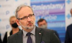 Niedzielski: szczepienia czekają na obywateli