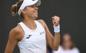 Wimbledon: Magda Linette wyeliminowała Jelinę Switolinę w drugiej rundzie