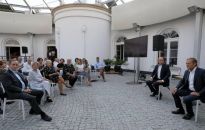 Tusk po spotkaniu z klubem KO: wielkich roszad nie należy się spodziewać