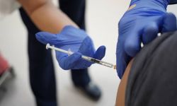 Ponad 16,3 mln osób jest w pełni zaszczepionych przeciw COVID-19