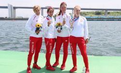 Wioślarstwo - czwórka podwójna kobiet zdobyła w Tokio srebrny medal