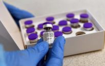 Premier apeluje do przeciwników szczepień o zaprzestanie kampanii fake newsów i agresji