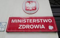 Rząd przyjął projekt ustawy podnoszący nakłady na ochronę zdrowia do 7 proc. PKB