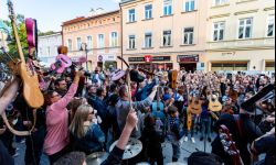 Breakout Days. Wspólne granie dla Nalepy. Także w sieci