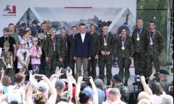 Minister Błaszczak odznaczył medalami żołnierzy-olimpijczyków