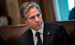 Blinken: personel amerykańskiej ambasady w Kabulu przenosi się na lotnisko