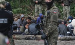 Na granicy polsko-białoruskiej w Usnarzu koczuje 32 obywateli Afganistanu