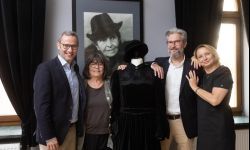 Ta nasza Buśka! Rodzinne sekrety Wandy Siemaszkowej 