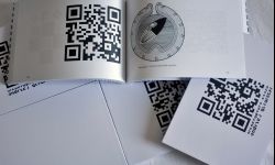 Pierwsza w Polsce książka napisana QRkodami