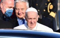 Papież na Węgrzech: zagrożenie antysemityzmem to 