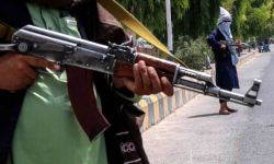 Afganistan: pierwsze zamachy bombowe po przejęciu władzy przez talibów