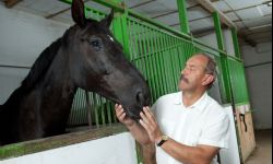 Jeździeckie imperium Uchwatów