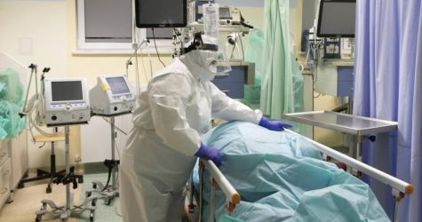Ministerstwo Zdrowia: 711 nowych zakażeń koronawirusem, zmarło 15 osób z COVID-19