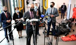 Niedzielski: na razie nie będzie obostrzeń