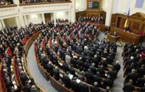 Ukraina: parlament przegłosował tzw. ustawę o oligarchach